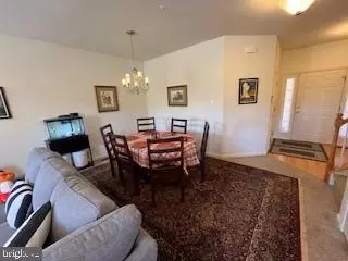 Entry Way - 12 Dunkirk Ct, Eagleville, PA 19403 photo 2 of 19