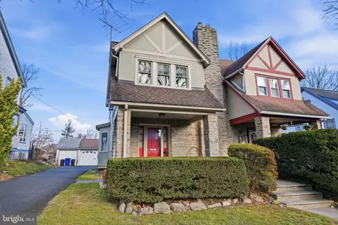815 Elkins Ave, Elkins Park, PA 19027