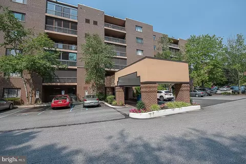 1219 W Wynnewood Rd #311, Wynnewood, PA 19096