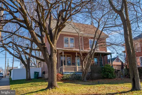 202 Dotts St, Pennsburg, PA 18073