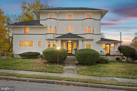 2444 Fairhill Ave, Glenside, PA 19038