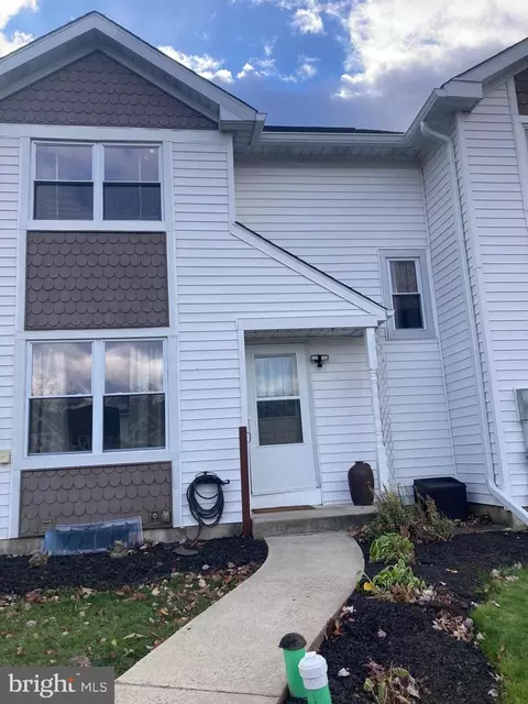 2730 Jean Dr, Hatfield, PA 19440