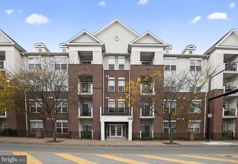350 W Elm St #3207, Conshohocken, PA 19428