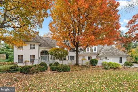 841 Mt Moro Rd, Villanova, PA 19085