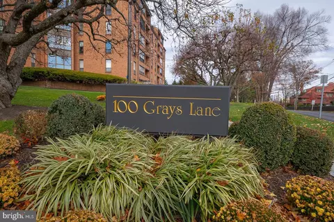 100 Grays Ln #500, Haverford, PA 19041