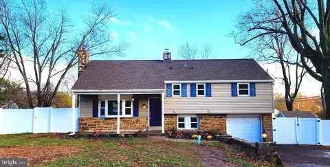 213 Upper Valley Rd, North Wales, PA 19454