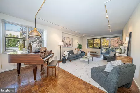 20 Conshohocken State Rd #203, Bala Cynwyd, PA 19004