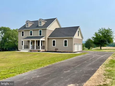 226 Cemetery Rd, Schwenksville, PA 19473