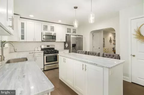 314 Grove St, Bridgeport, PA 19405