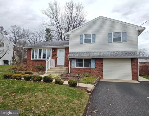 438 N Main St, Telford, PA 18969