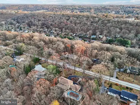View/Area - 400 Highview Dr, Wayne, PA 19087 photo 12 of 14