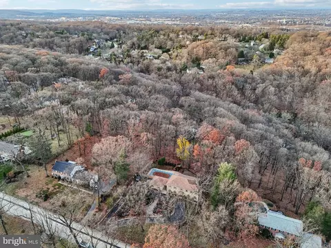 View/Area - 400 Highview Dr, Wayne, PA 19087 photo 10 of 14