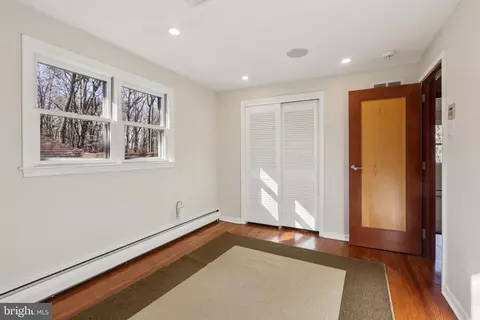Bedroom - 400 Highview Dr, Wayne, PA 19087 photo 9 of 16