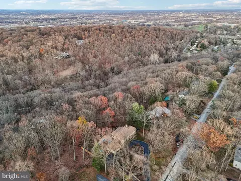 View/Area - 400 Highview Dr, Wayne, PA 19087 photo 9 of 14
