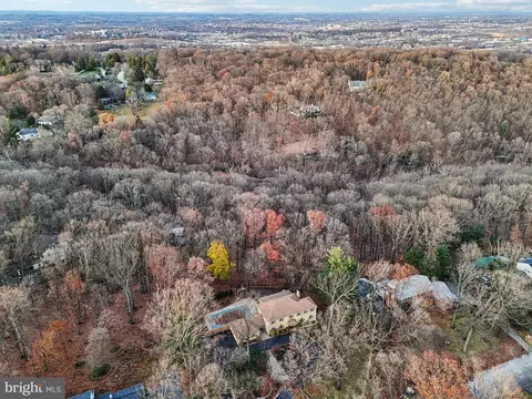 View/Area - 400 Highview Dr, Wayne, PA 19087 photo 7 of 14