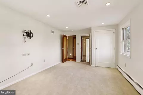 Bedroom - 400 Highview Dr, Wayne, PA 19087 photo 7 of 16
