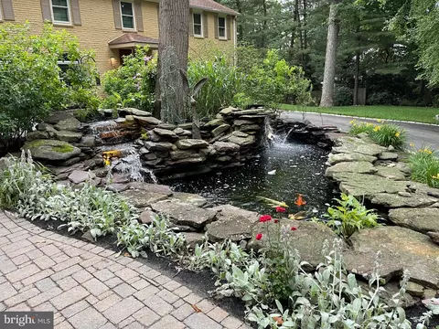Other - 400 Highview Dr, Wayne, PA 19087 photo 2 of 34