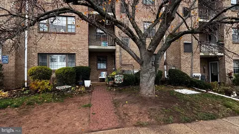 176 Riversedge, Norristown, PA 19403