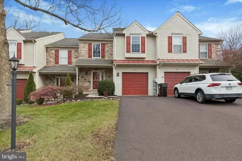 510 Berkshire Dr, Souderton, PA 18964