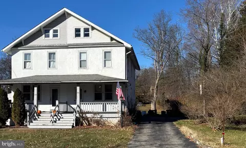 2551 Hillcrest Ave Apt, Norristown, PA 19401