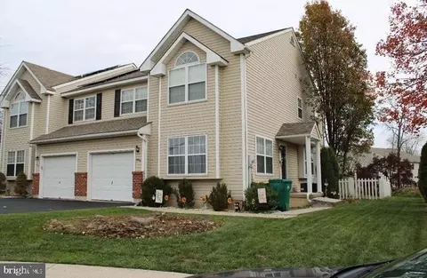 656 Honeysuckle Way, Pennsburg, PA 18073