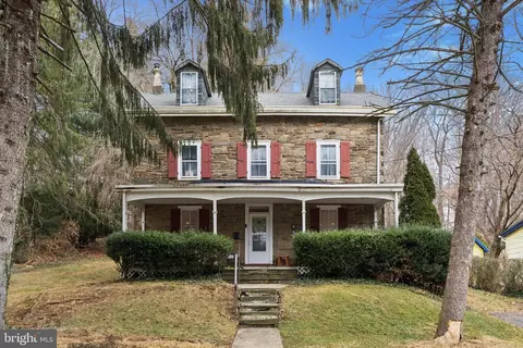 209 Greenwood Ave, Wyncote, PA 19095