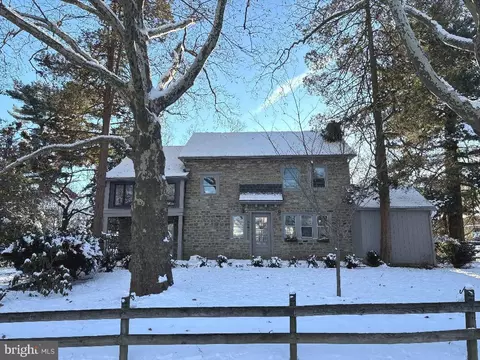 2100 3rd St, Norristown, PA 19401