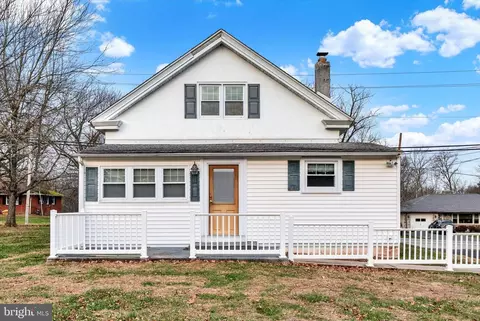 540 Gilbertsville Rd, Gilbertsville, PA 19525