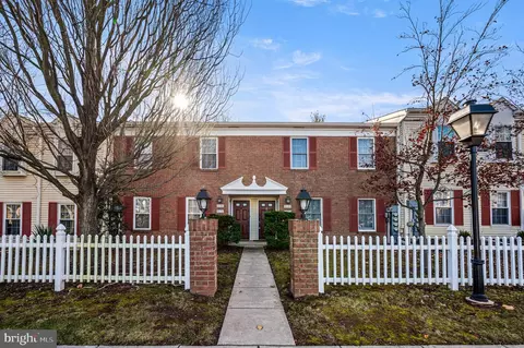 912 Stockton Ct # B, Lansdale, PA 19446