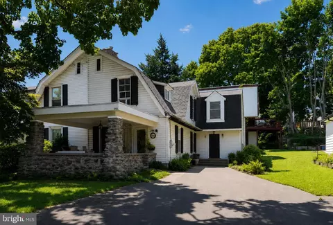 Undisclosed, Elkins Park, PA 19027