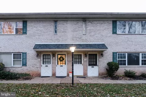 42 Cavendish Dr #42, Ambler, PA 19002
