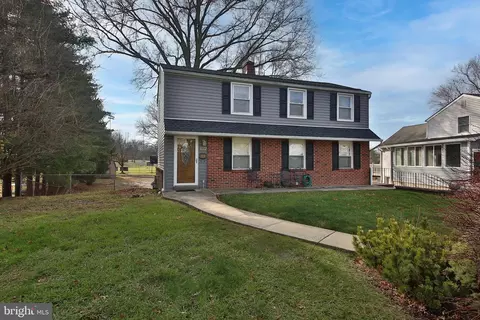 4032 Fairway Rd, Lafayette Hill, PA 19444