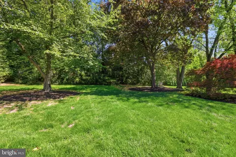 Exterior - 320 E Ormandy Pl, Ambler, PA 19002 photo 9 of 10