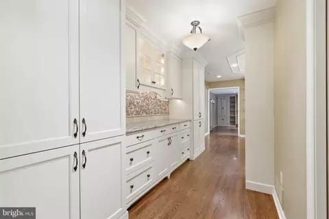 Entry Way - 320 E Ormandy Pl, Ambler, PA 19002 photo 4 of 6