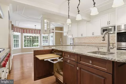 Kitchen - 320 E Ormandy Pl, Ambler, PA 19002 photo 10 of 11