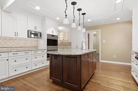 Kitchen - 320 E Ormandy Pl, Ambler, PA 19002 photo 2 of 11