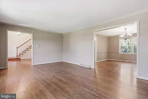 Living - 320 E Ormandy Pl, Ambler, PA 19002 photo 3 of 8