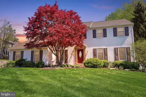 Exterior - 320 E Ormandy Pl, Ambler, PA 19002 photo 3 of 10