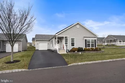 501 Blue Bell Springs Dr, Blue Bell, PA 19422