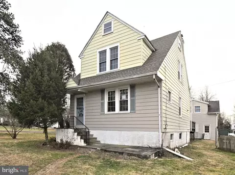 4 State St, Lansdale, PA 19446