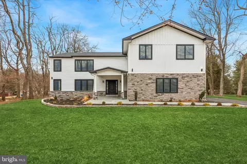 780 Hobbs Rd, Wayne, PA 19087