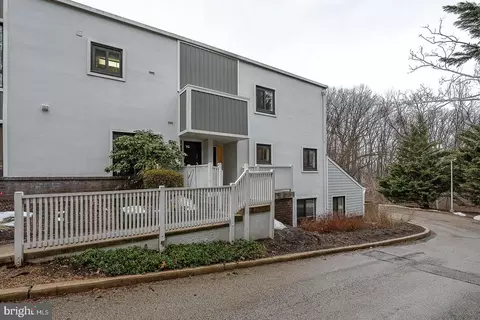 1750 Oakwood Ter #7D, Narberth, PA 19072
