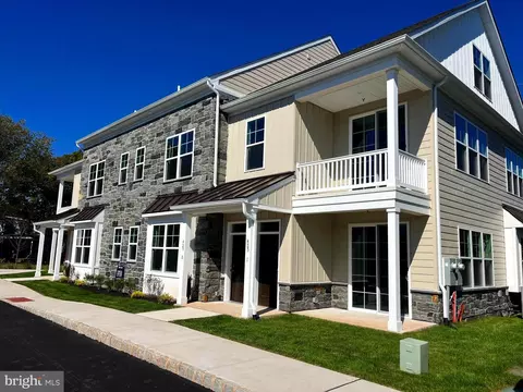 425 Apt 1 Asha Way, Harleysville, PA 19438