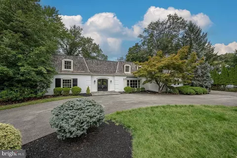4103 Laurel Dr, Lafayette Hill, PA 19444