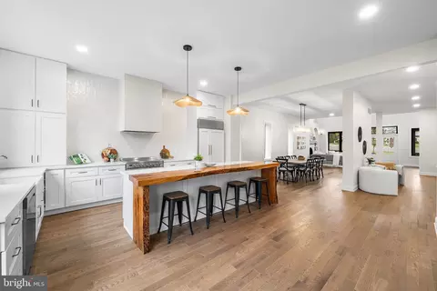105 W 3rd Ave, Trappe, PA 19426