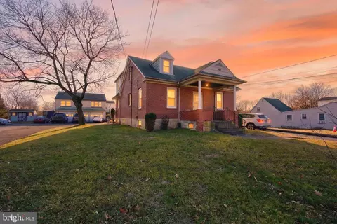 962 Grosstown Rd, Pottstown, PA 19464