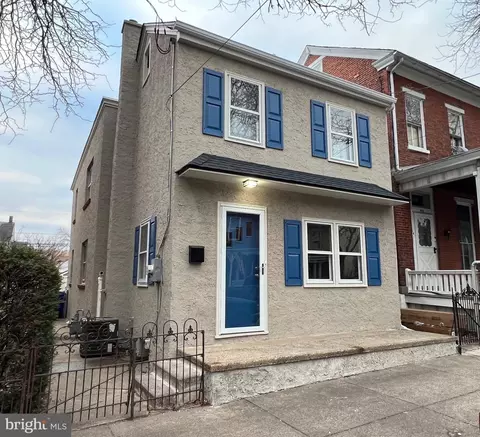 256 Walnut St Apt, Pottstown, PA 19464