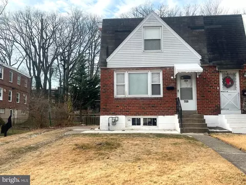 709 Belair Cir, Norristown, PA 19401