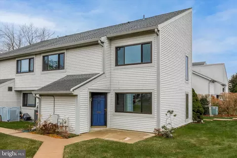 108 Continental Dr #CONDO 281, Harleysville, PA 19438