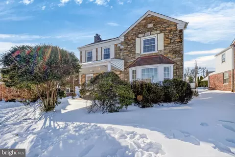 7422 Elizabeth Rd, Elkins Park, PA 19027